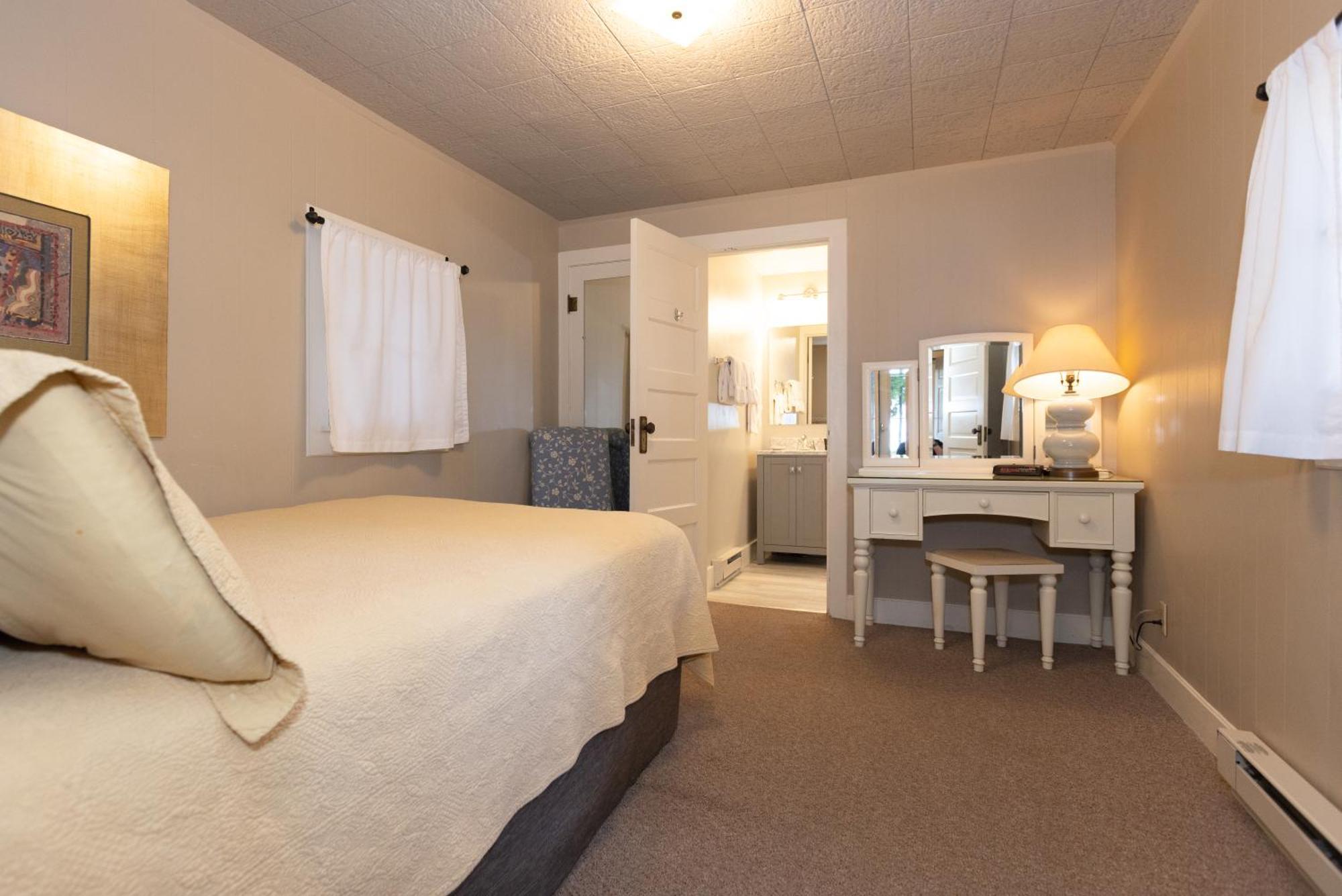 Gordon Lodge Baileys Harbor Chambre photo