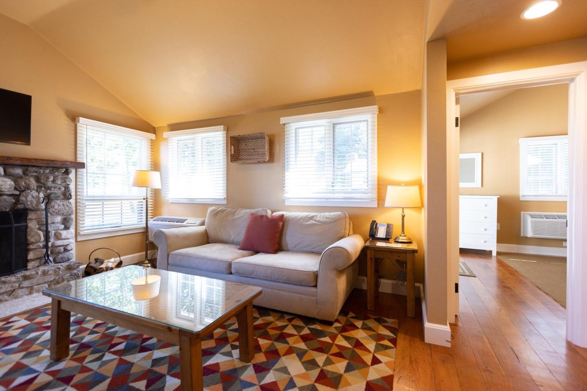 Gordon Lodge Baileys Harbor Chambre photo